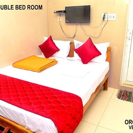 Hotel Orchard Inn Velankanni Eksteriør billede